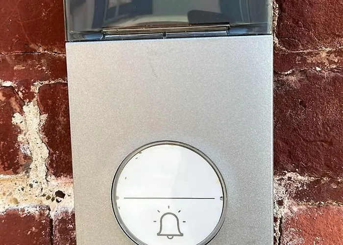 Maison Partagee - Bas Apartment