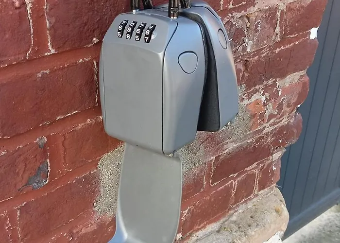 Maison Partagee - Bas Apartment *